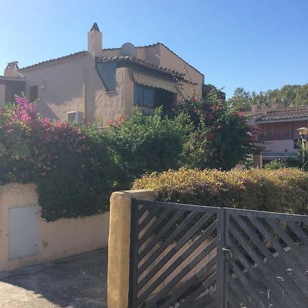 קפיטנה Marina Residence מראה חיצוני תמונה