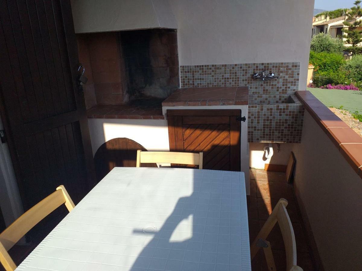קפיטנה Marina Residence מראה חיצוני תמונה