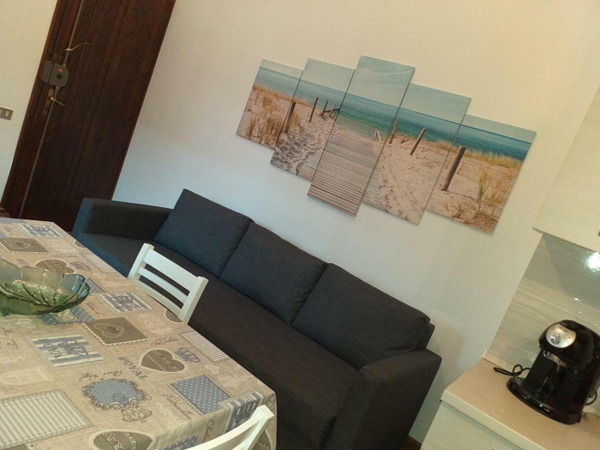 קפיטנה Marina Residence מראה חיצוני תמונה