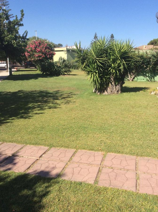 קפיטנה Marina Residence מראה חיצוני תמונה